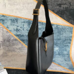 Saint Laurent Le 5 A 7 Soft Small Hobo Bag In Smooth Leather Black